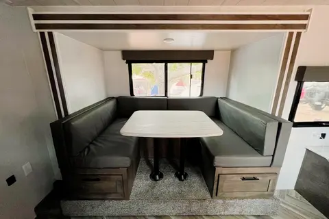 Tony Trailers Ventura Forest River Salem