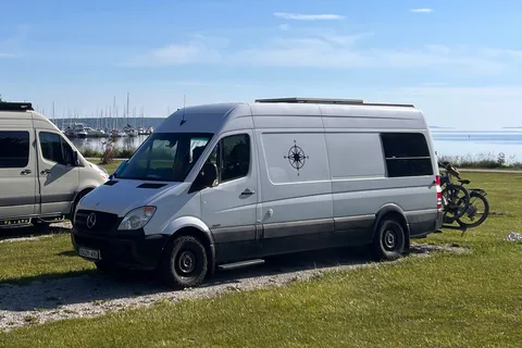 Karine et JP Sprinter Mercedes  Campervan