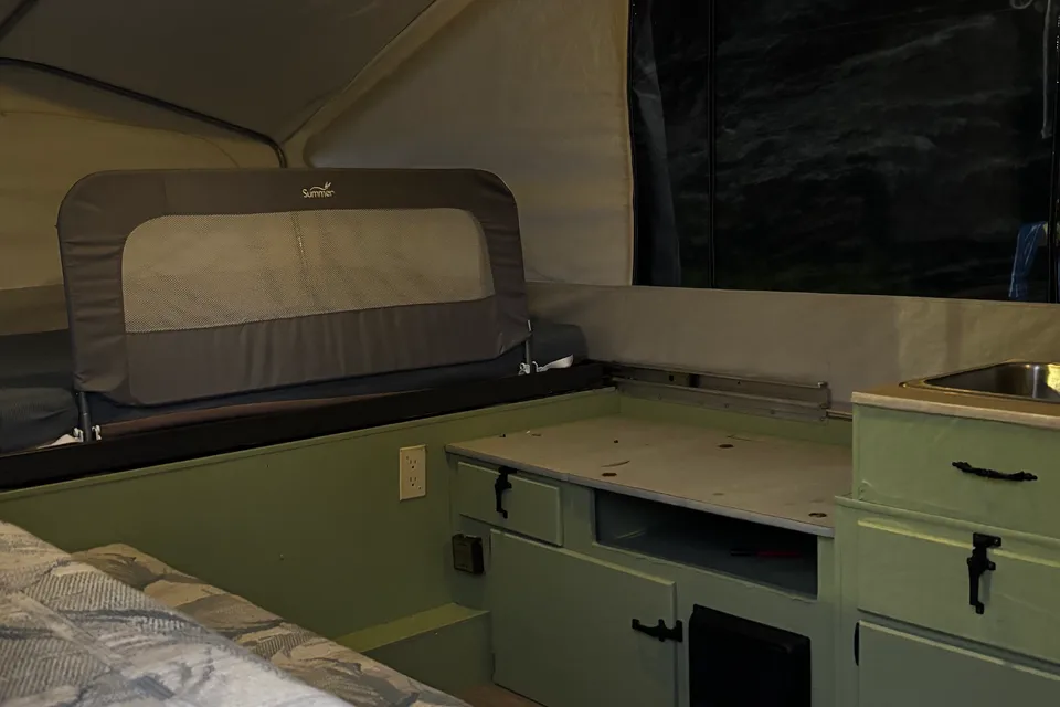 Connor's Jayco . Tent Trailer