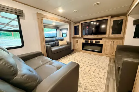 Delivered Modern Mansion on Wheels/ Heartland M-350FLMB Fifth Wheel