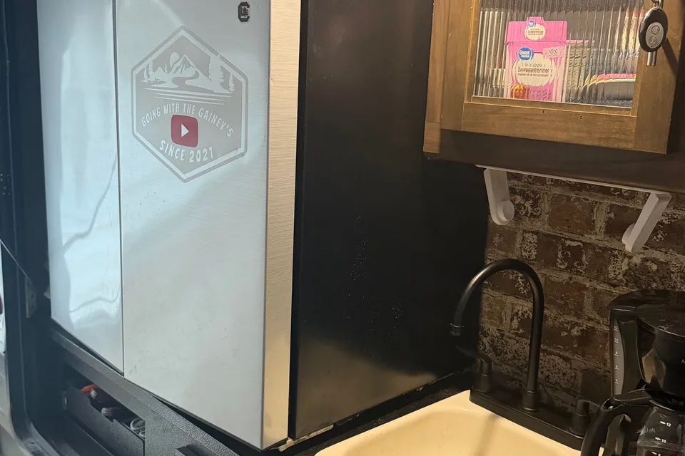 Blake's Forest River 29TE Travel Trailer