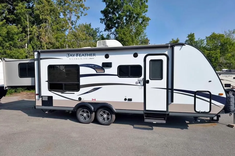 shara's Jayco Feather ultra lite Travel Trailer