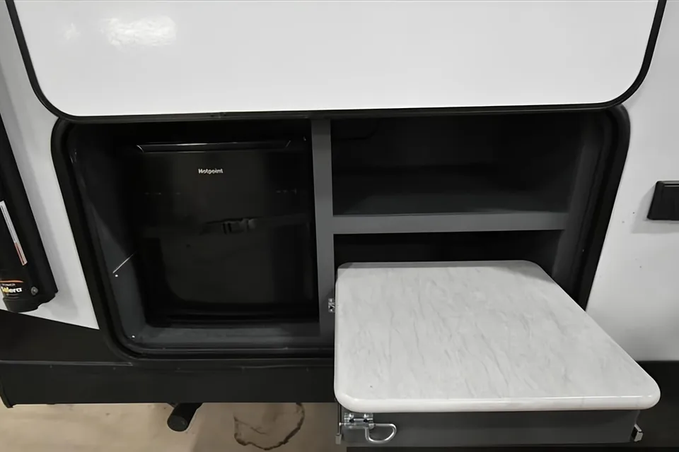 Ryan 's Keystone Bullet 2430BH Travel Trailer
