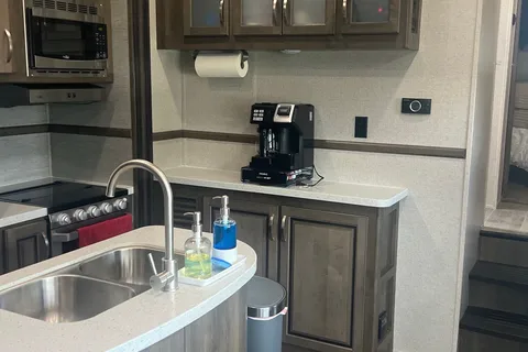Mountain View RV Rental