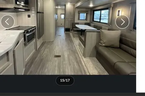 Sonia's Aurora AART32BDS Travel Trailer