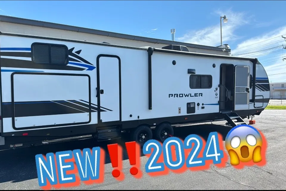 BRAND NEW!! 2024 Heartland Prowler 320SBH