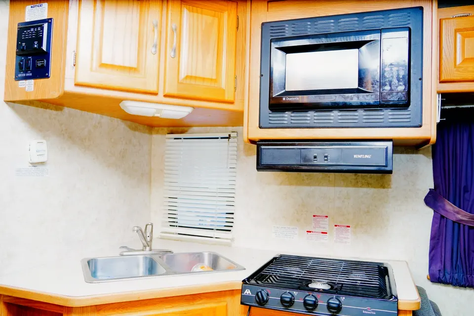 Large Motorhome with everything for your Rockies adventure