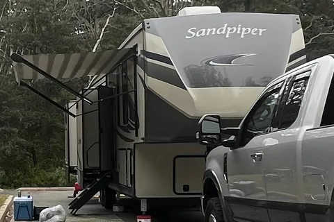 James's Forest River Sandpiper Fifth Wheel