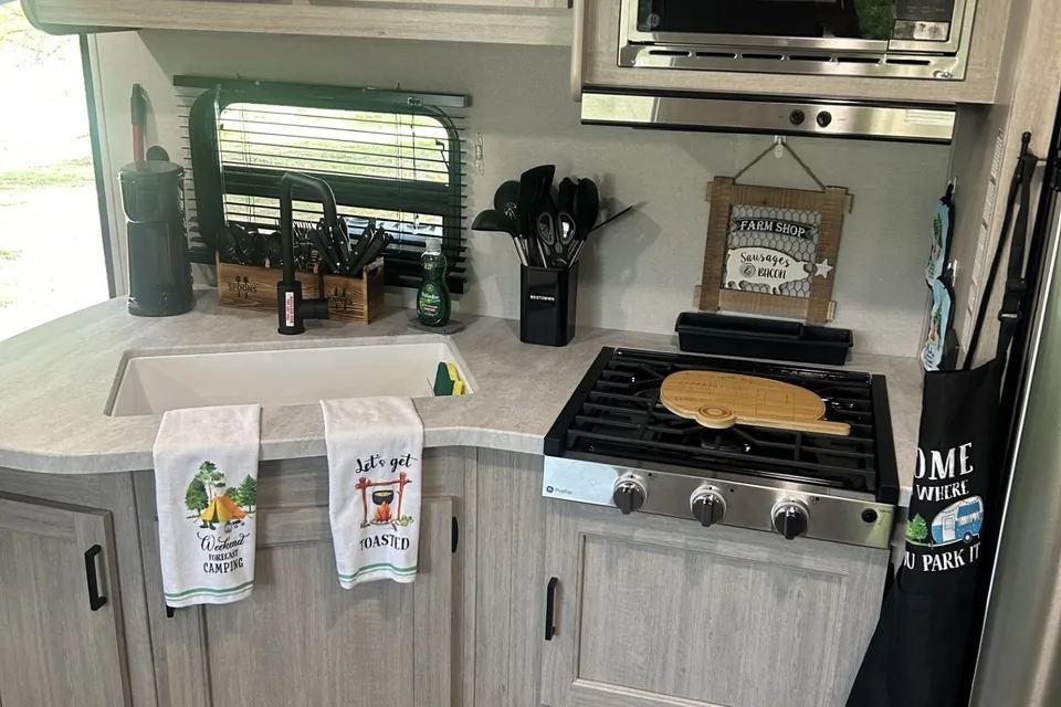 Just Ask! Coachmen Catalina Travel Trailer