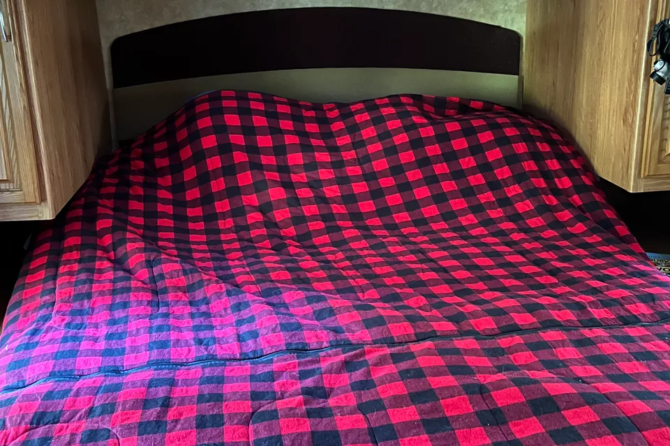 The Red’s Jay Feather Lite Travel Trailer