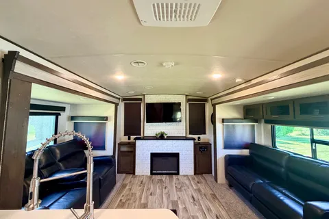 Forest River Heritage Glen Wildwood Travel Trailer