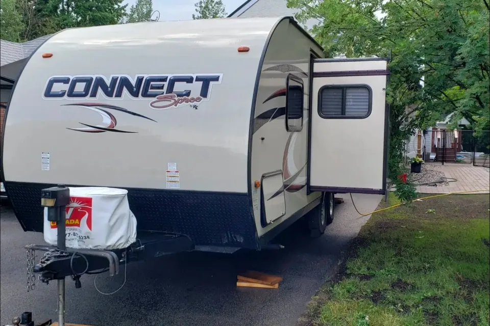 Kealey's Family Spree Travel Trailer
