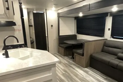 Rylan's Jayco Jayflight 261BHS SLX Travel Trailer