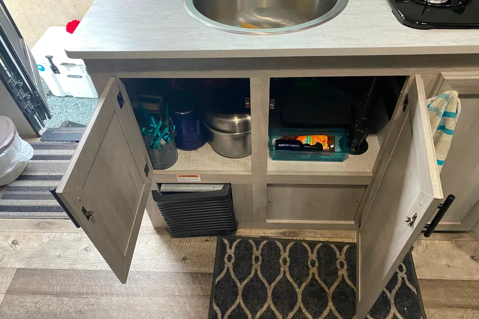 Scott's kz Escape Travel Trailer
