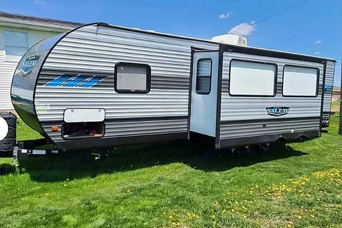 Fireside RV's 2021 Forest River Salem 26DBUD Bunkhouse - LMI1588 *