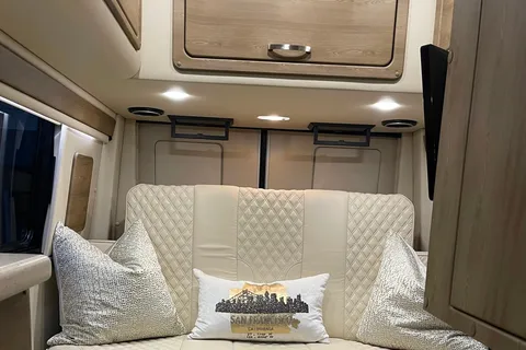 Native Adventures 2022 Luxury Sprinter
