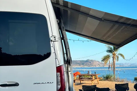 Native Adventures 2022 Luxury Sprinter