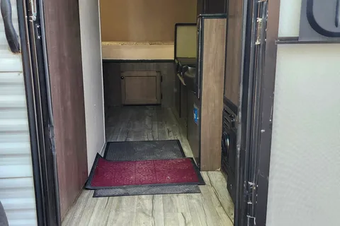Jackie's Sunset Park RV Sunlite16Bh Travel Trailer