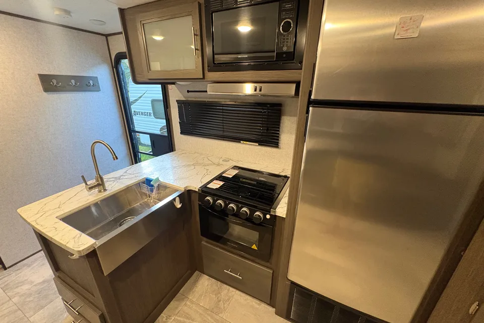 Bigfoot Adventures 33 foot Kodiak Ultra-Lite 296BHSL Travel Trailer