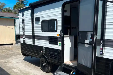 Andre's Keystone Hideout  175BH Travel Trailer