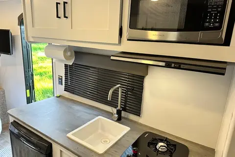 Andre's Keystone Hideout  175BH Travel Trailer