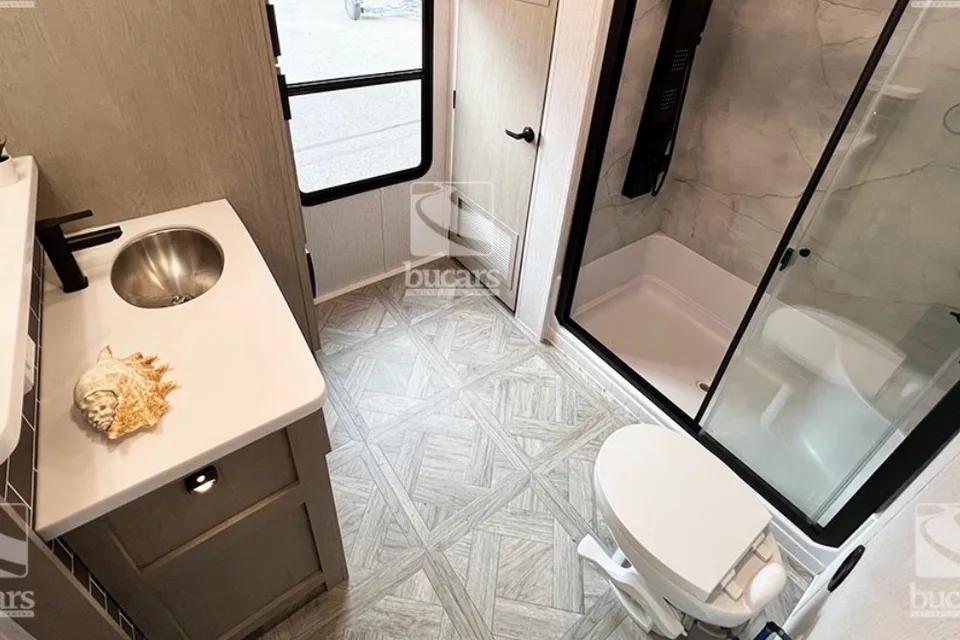 Margaret's RV Cottage