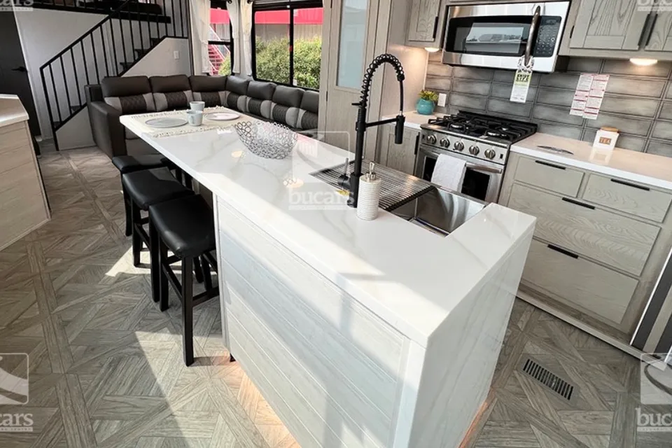 Margaret's RV Cottage