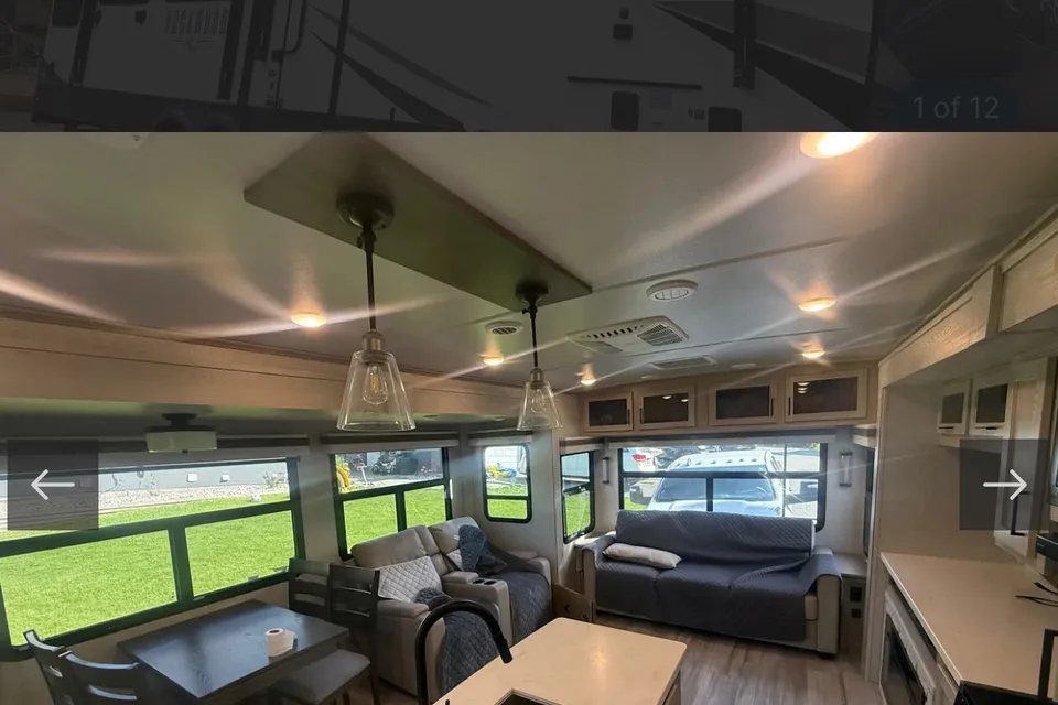 Robert's Forest River Rockwood signature Travel Trailer