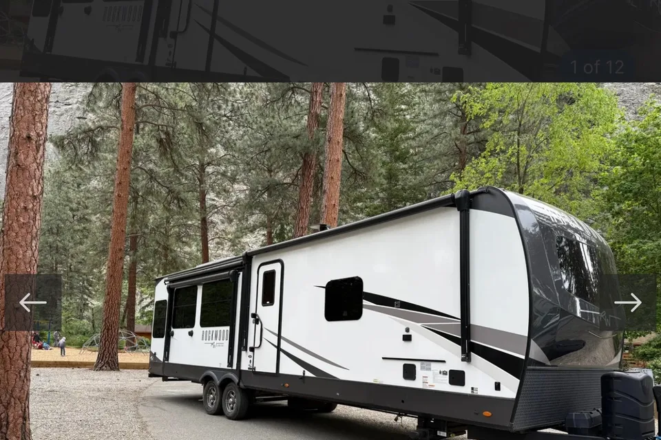 Robert's Forest River Rockwood signature Travel Trailer