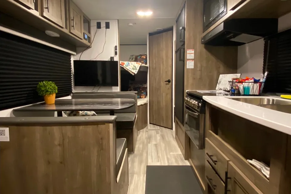 2021 Pioneer BH250 “Mystery Machine”