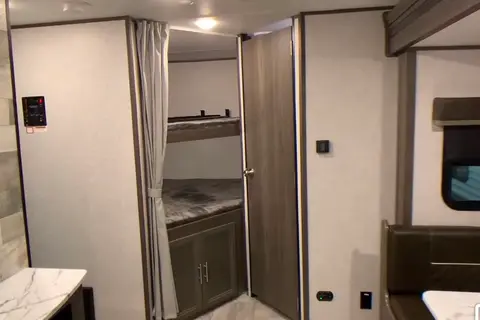 Harmony's Dutchmen Kodiak ultra light Travel Trailer