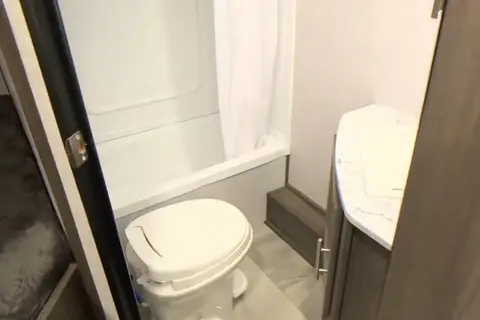 Harmony's Dutchmen Kodiak ultra light Travel Trailer