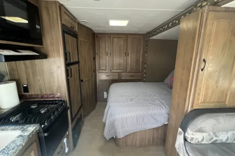 Keith's Coachmen Prism Class C