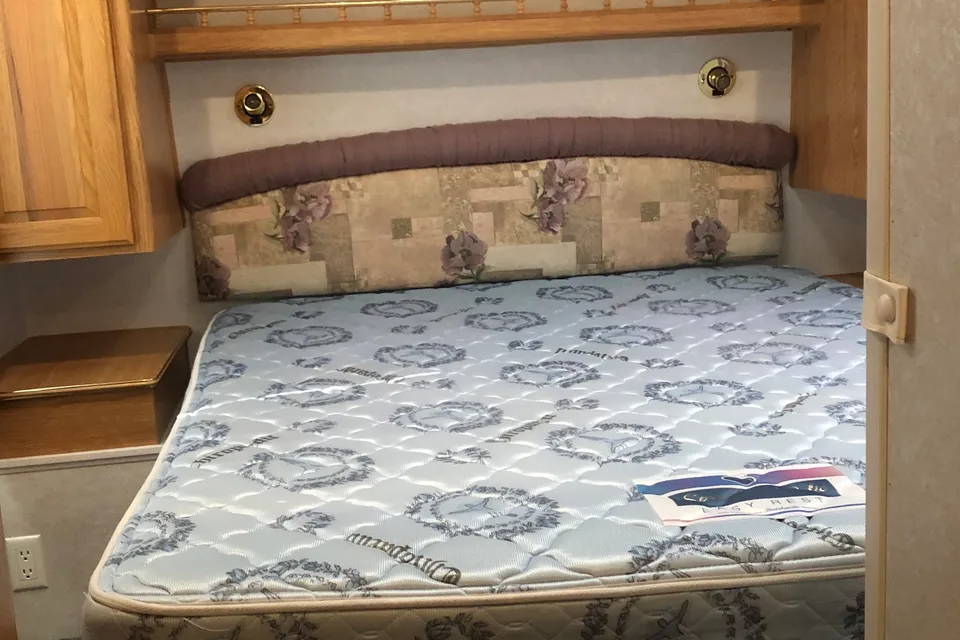 Golden Hour Getaway 31 FLS Travel Trailer