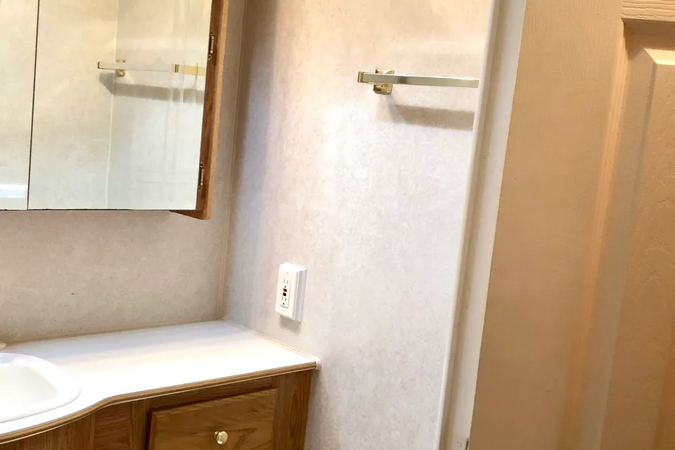 Golden Hour Getaway 31 FLS Travel Trailer