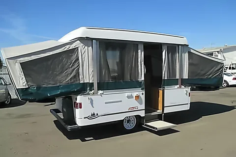 2002 Coleman Santa Fe Tent Trailer!