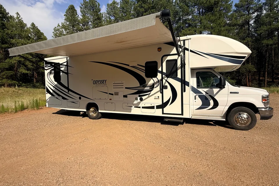 Carly — 2020 Entegra Odyssey 30Z Class C Motorhome