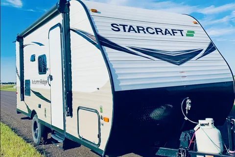 Jay&Sarah's Starcraft Camper