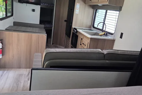 Brand New! 2025 Keystone Coleman 23B Travel Trailer