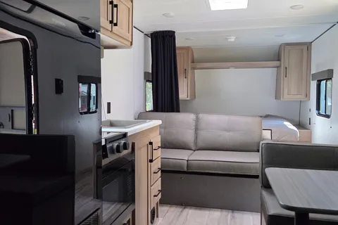 Brand New! 2025 Keystone Coleman 23B Travel Trailer