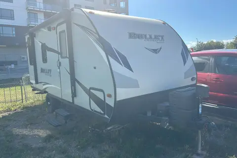 Daniel's 22' Keystone Crossfire Travel Trailer