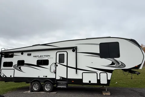 Andrew's Grand Design 278BH Fifth Wheel