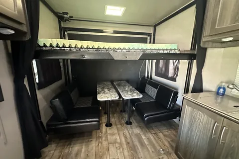 Fully self contained toy hauler with on board fuel and generator, great for bikes and quads 