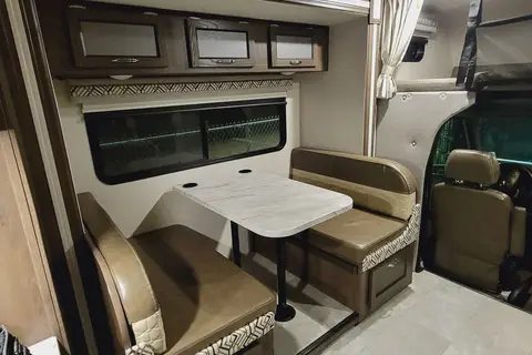 The Silver Star Suite - Double-Slide Deluxe Mercedes Benz Prism 2300DS Exclusive Rental