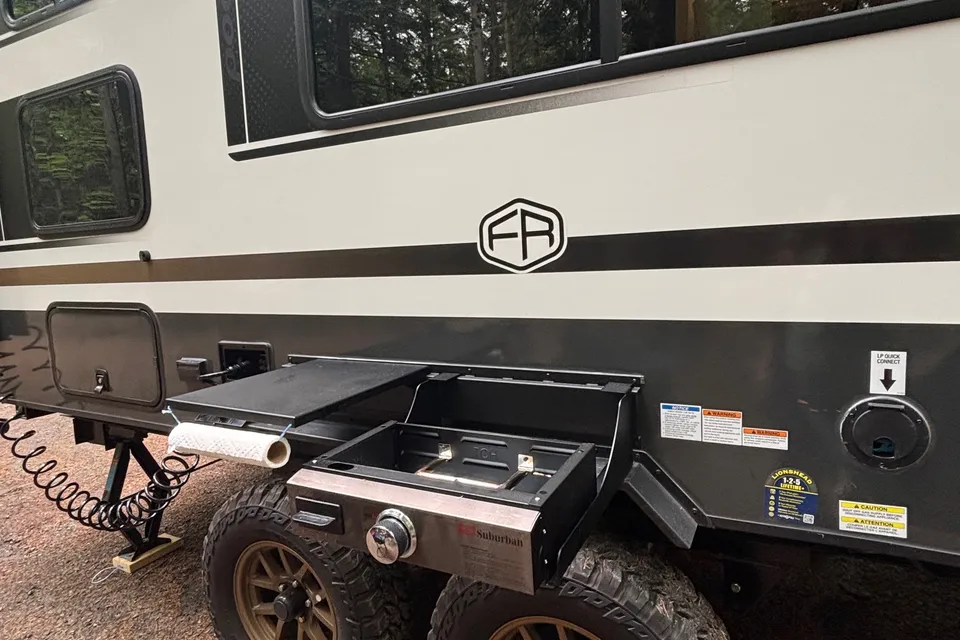 The Beijů- 2026 RPod 200 Travel Trailer