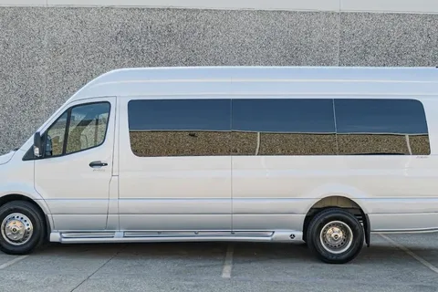 Mickey's Regency RV Sprinter 3500xd 170 EXT Class B