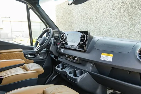 Mickey's Regency RV Sprinter 3500xd 170 EXT Class B