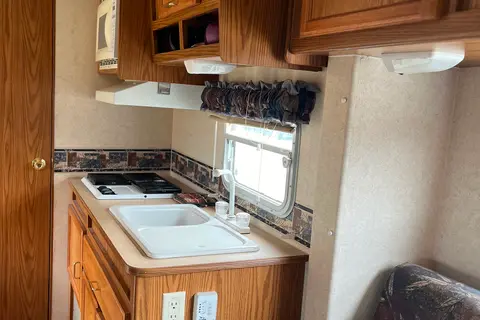 Jayco Kiwi too Travel Trailer-BC