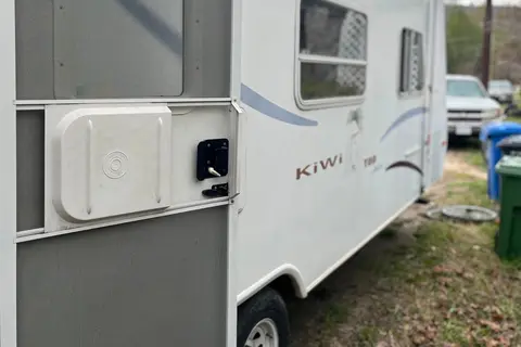Jayco Kiwi too Travel Trailer-BC