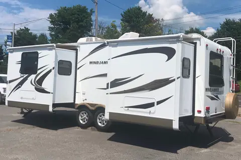 Outstanding Forest River Rockwood 31’ Travel Trailer # 1